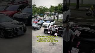 Un Mercedes y un vehículo chino se encuentran en un parking