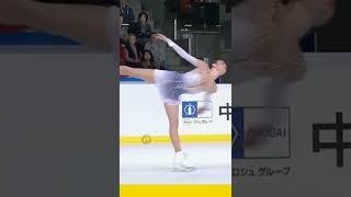 mariah bell spins #shorts