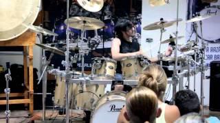 Bruno Valverde - Drum Solo + Kiko Loureiro's tune at Kaito Music