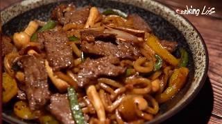 主食：黑椒牛肉炒乌冬