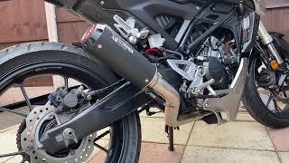 Honda CB125R - Stock exhaust to Scorpion Red Power exhaust comparison