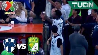 ¡SE VUELVE LOCO! Medina ve la roja y EXPLOTA | Monterrey 2-1 León | Liga Mx -AP2024 - J16 | TUDN