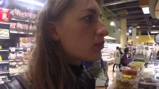 FlypengsTV /Суровые будни летающих пингвинов. США. Whole Foods, съемки, транспорт в США, ужин.