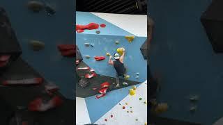 Bouldering V3 @ Vital Rooftop