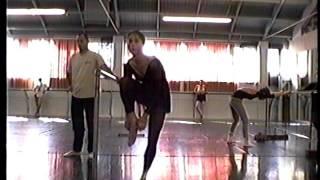 Diana Micu in ballet class