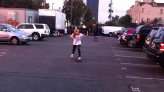 iCarly: Jennette Skateboards Into Jerry (Literally)