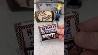 Opening & Comparing 70 Year Old Hershey’s Bar to Present Day Chocolate Bar!