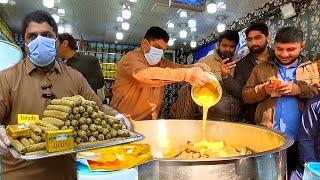 MOST FAMOUS STREET FOOD IN LAHORE | JEELA FOOD POINT | PAKISTANI FOOD STREET