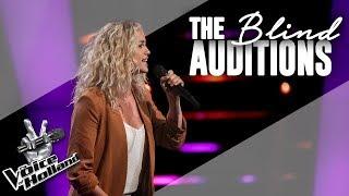 Patricia van Haastrecht sing "Rise Up" in The Blind Auditions of The Voice Holland Season 9