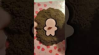 Kinetic sand gingerbread man #kineticsand #fun #gingerbread #gingerbreadman #shorts #colours