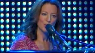 Sarah McLachlan - World On Fire [Live]