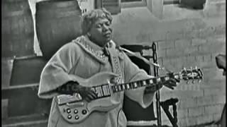 Sister Rosetta Tharpe- "Didn't It Rain?" Live 1964 (Reelin' In The Years Archive)