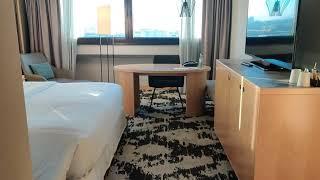 SHERATON FRANKFURT AIRPORT HOTEL AND CONFERENCE CENTER GERMANY . STANDARD ROOM TOUR.