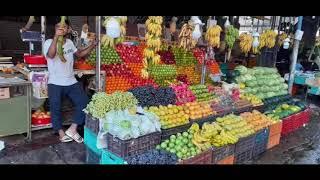 Kerala Kochi  fruits More than 50 fruits in the shop.near place rode Kochi