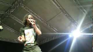 Niaje.com Presents Juliani Live