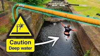 CRUMBLING Bridge Water Challenge! 󠁧󠁢󠁥󠁮󠁧󠁿