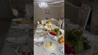 Дастархан на 12 гостей #calmdown #music #повар #еда #банкет #изкуство