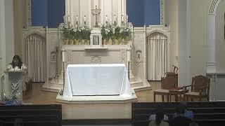 8:00am Sunday Mass