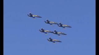 Blue Angels F/A-18 Hornets Tear up the Skies - Huntington Beach Airshow 2017 !