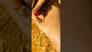 Short tutorial | Mehendi | New design | #mehndi #mehndidesign #viralshort #bridalmehndi #algorithm