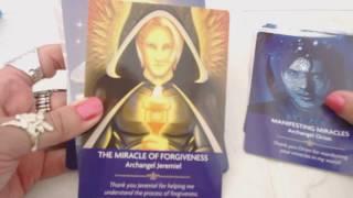 Traceyhd's Review Of Angel Prayers Oracle Cards By Kyle Gray