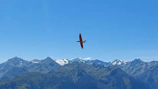 Schweissgut Puma Nurflügel Hangflug auf der Resterhöhe mit Baumlandung.