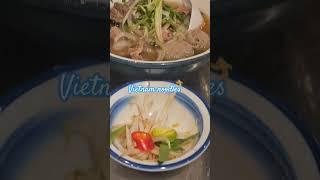 SEGER‼️‼️ kuah sapinya bener2 pekat. #viralvideo #shortvideo #vietnamesefood