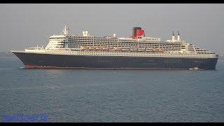 Queen Mary 2  in Goa,  leaving..