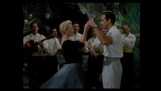 Alberto Socarrás, flauta Ricardo Montalban baila con Rita Moreno y Lana Turner Latin Lovers 1952