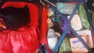 WEEKEND PACKING - SHARING A SUITCASE