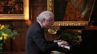 Mozart Fantasia in C minor K.475 András Schiff