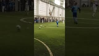 ФИНТАМИ ОБЫГРАЛ НА НОСОВОМ ПЛАТКЕ МАЛЫШ ФУТБОЛИСТ  KIDNEY FOOTBALL PLAYER BEAT ON HANDKERCHIEF