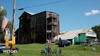 American Pickers: Century-Old Building Filled With Treasures (Season 24)