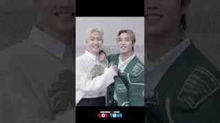 KEVIN & JACOB ️favorite winter song (좋아하는 겨울 노래 한 소절)️ | Simply's Weekly Mission Cam #Shorts