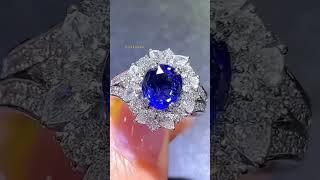 Burmese sapphire.Unheated！推荐一颗无烧缅甸蓝宝石！！我一眼被种草的货！超级美，蓝宝石2.75克拉，钻石1.75克拉！新镶嵌的，看着好美啊！