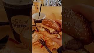 تجربه بامزه از کیوسک برگر-a cute experience from the kiosk burger-#burgerlovers #kiosk