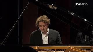 Nikita Lukinov - Concerto per pianoforte e orchestra - Concorso pianistico internazionale FVG