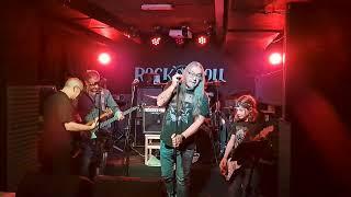 Blitzkrieg Bop (Ramones)  Live Rock n Roll Milano 14 10 2023 Gigi Birthday