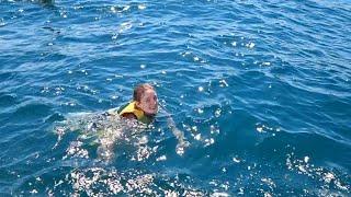 Russia where only the strong survive, my girlfriend who smile even when she fall into the sea.. how?