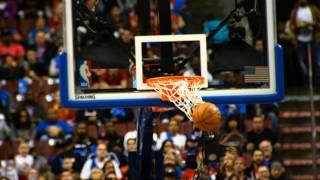 Evan Turner POSTERIZES LeBron James