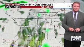 Tracking a slim chance for rain on Tuesday for the Rockford region