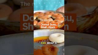 Donut size XXL, besaq dan gebuuu . Donut susu, Seksyen 10, Shah Alam #malaysia #foodie #shahalam