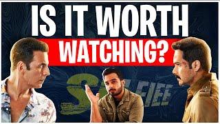 SELFIE Movie Review