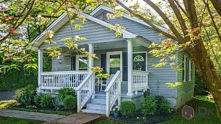 Cottage Home Tour| The Small Cozy Cottage has 2 Bedrooms (936 sq ft)