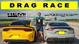 Kia Stinger GT races Dodge Charger RT 5.7 Hemi, someone gets walked! Drag and roll race.