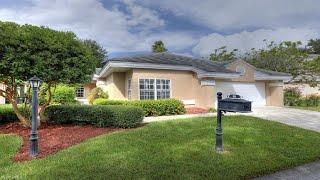 60 Fountain CIR, NAPLES, FL Presented by The Fortune Group.