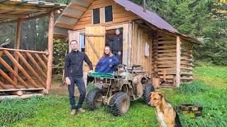 A relaxing weekend in a log cabin off the grid