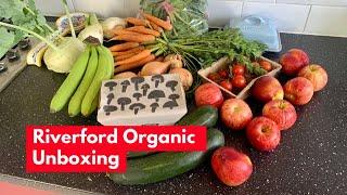 Riverford Organic Unboxing Video! Organic Fruit & Vegetables  CSA Box Unboxing Video & What is CSA?