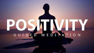 5 Minute Meditation For Positive Energy | Guided Meditation To Attract Positive Outcomes & Energy