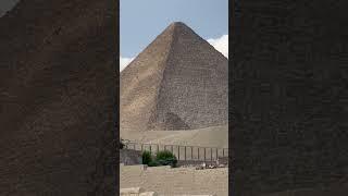 Amazing Egypt: The Sphinx and The Great Pyramid of Giza #Travel #Pyramids #Egypt #Cairo #Tourism